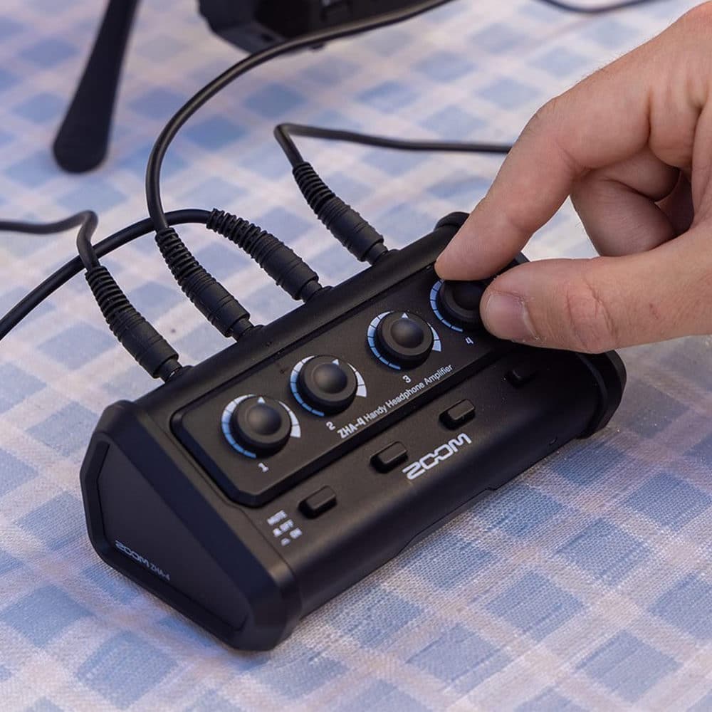Zoom ZHA-4™ – Comprar no Brasil | Royal Music Store