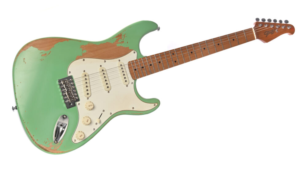 Guitarra Seizi Shinobi Relic – Surf Green com Case – Seizi Guitars