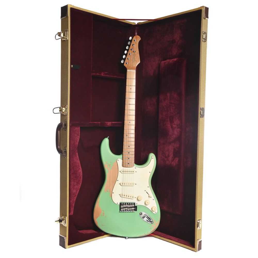 Guitarra Seizi Shinobi Relic – Surf Green com Case – Seizi