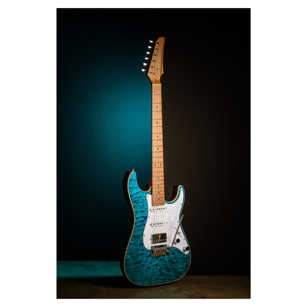 Guitarra Seizi Katana Musashi Plus – Royal Blue « Royal Music